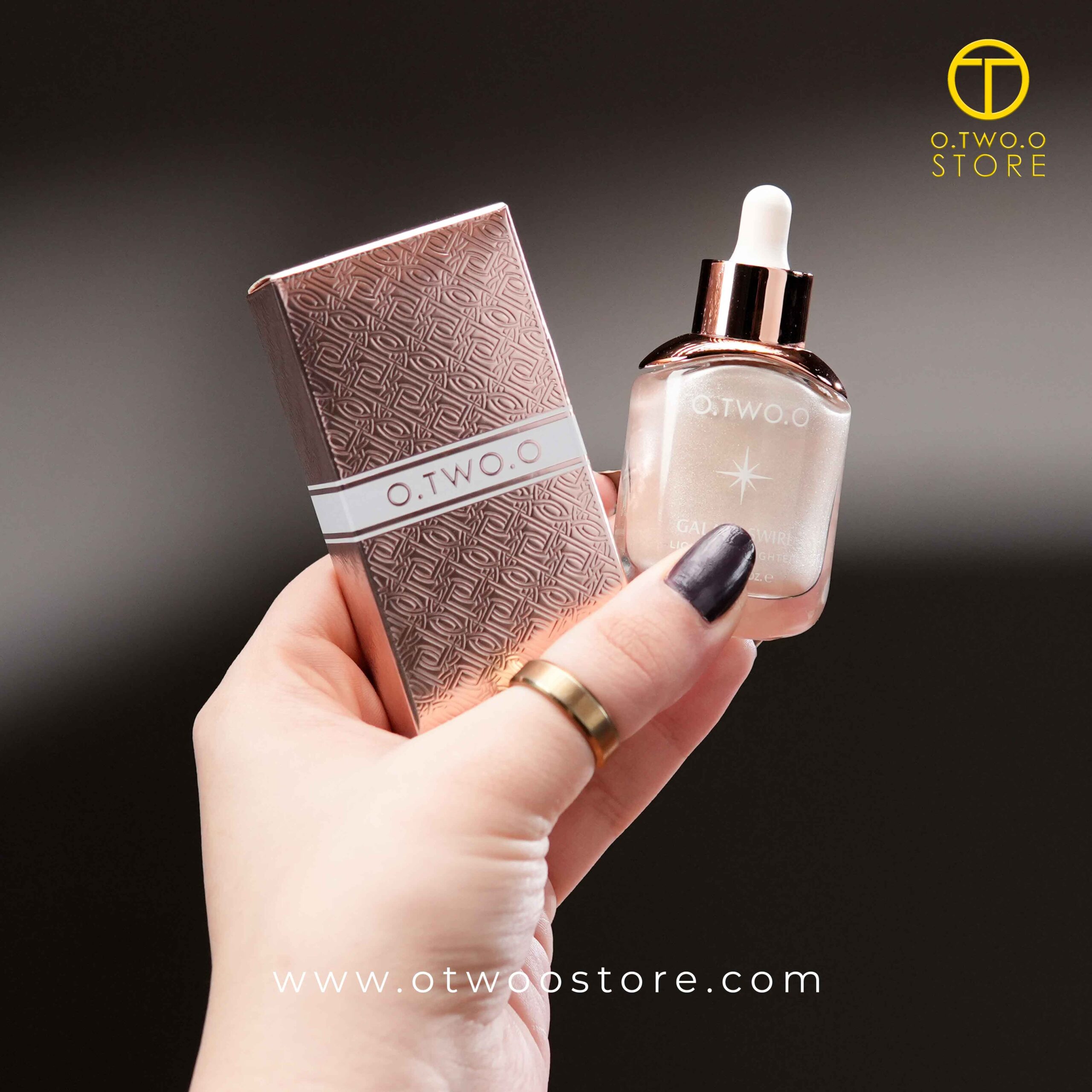 O TWO O tube highlighter